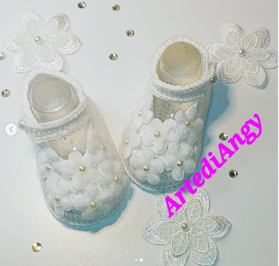 Scarpine Battesimo Neonato all'Uncinetto Bianche