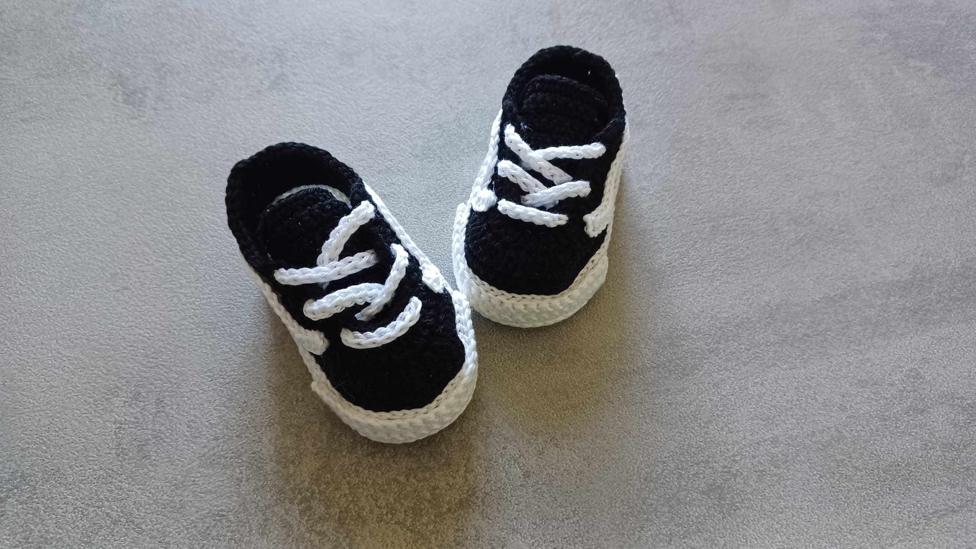Sneakers Uncinetto Neonato Stile Vans